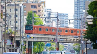 車や電車の路線沿いにお住いの人に！今すぐ出来る騒音対策とは？！